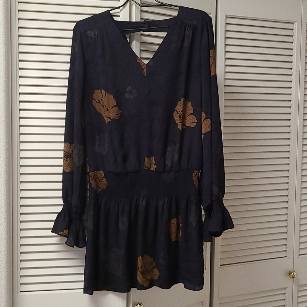 Chelsea28 flower pattern tunic
